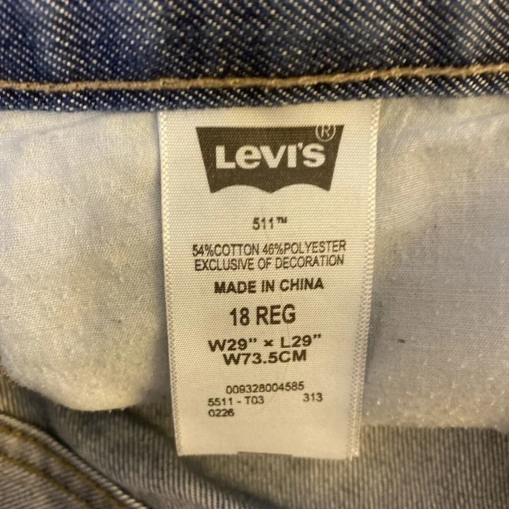 Levi's 511 Boy's Size 18 Regular Medium Wash Slim Fit Jeans - EUC